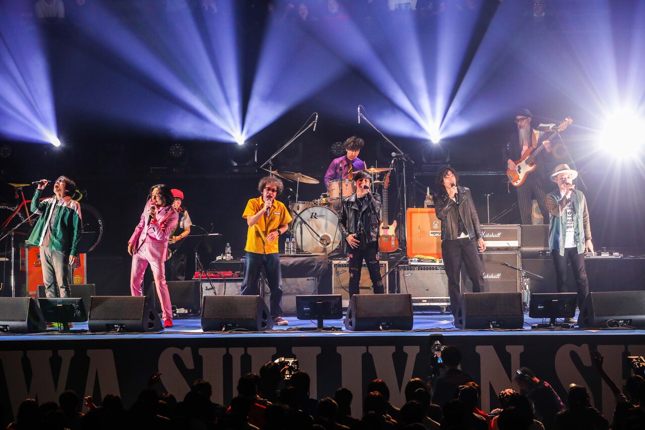 「忌野清志郎 ナニワ・サリバン・ショー Oh!RADIO～五十年ゴム消し～」の様子。