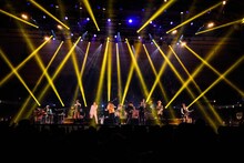 「忌野清志郎 ナニワ・サリバン・ショー Oh!RADIO～五十年ゴム消し～」の様子。