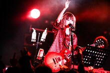 藤川千愛「新宿の夜」の様子。（撮影：イシハラタイチ）