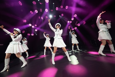 PiXMiX「New Yearワンマンライブ『今年もよろピクミク！2020』」の様子。（写真提供：キングレコード）