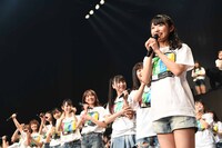 AKB48の57thシングルのセンターに抜擢された山内瑞葵。(c)AKS
