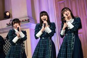 青春高校3年C組アイドル部。左から持田優奈、頓知気さきな、日比野芽奈。