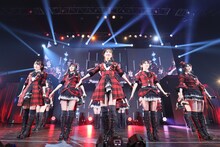 「AKB48単独コンサート～15年目の挑戦者～」の様子。(c)AKS