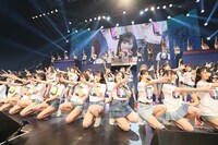 「AKB48単独コンサート～15年目の挑戦者～」の様子。(c)AKS