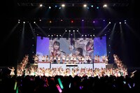 「AKB48単独コンサート～15年目の挑戦者～」の様子。(c)AKS
