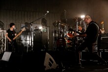 「eastern youth 日比谷野外大音楽堂公演DVD 2019.9.28」のワンシーン。