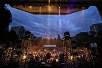 「eastern youth 日比谷野外大音楽堂公演DVD 2019.9.28」のワンシーン。