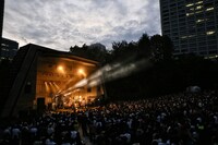 「eastern youth 日比谷野外大音楽堂公演DVD 2019.9.28」のワンシーン。