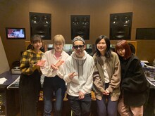 GIRLFRIENDと清水翔太。