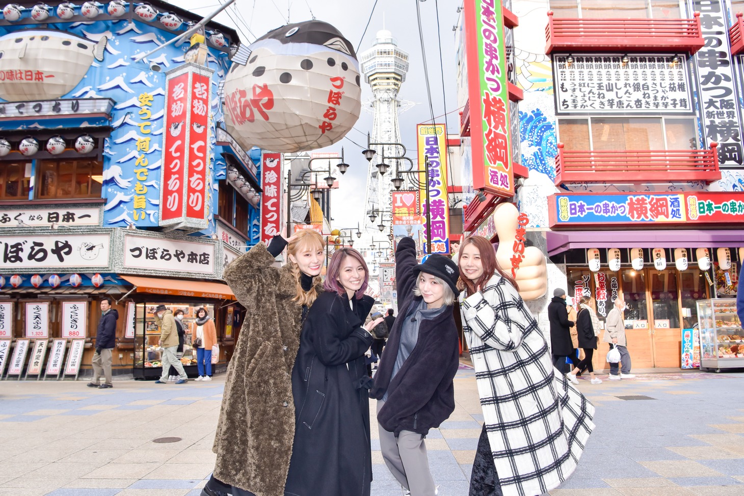 SCANDAL（Photo by AZUSA TAKADA）