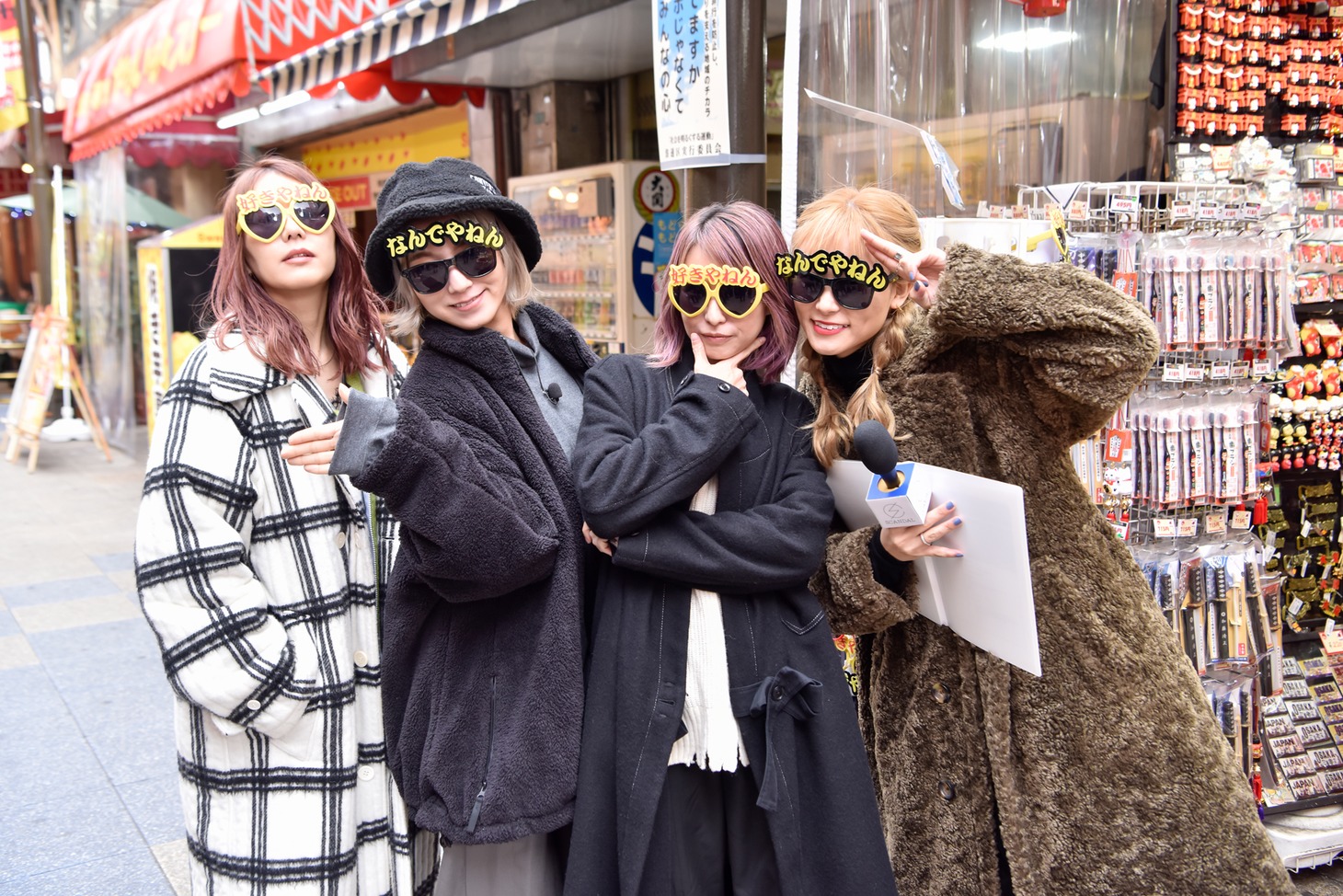 SCANDAL（Photo by AZUSA TAKADA）