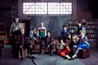 SUPER JUNIOR、神妙な面持ちで誰かを思う