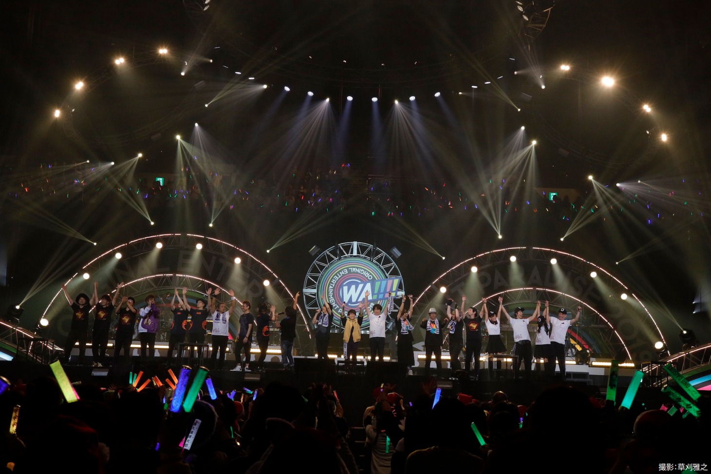 「Original Entertainment Paradise -おれパラ- 2019 ～WA!!!!～」の様子。