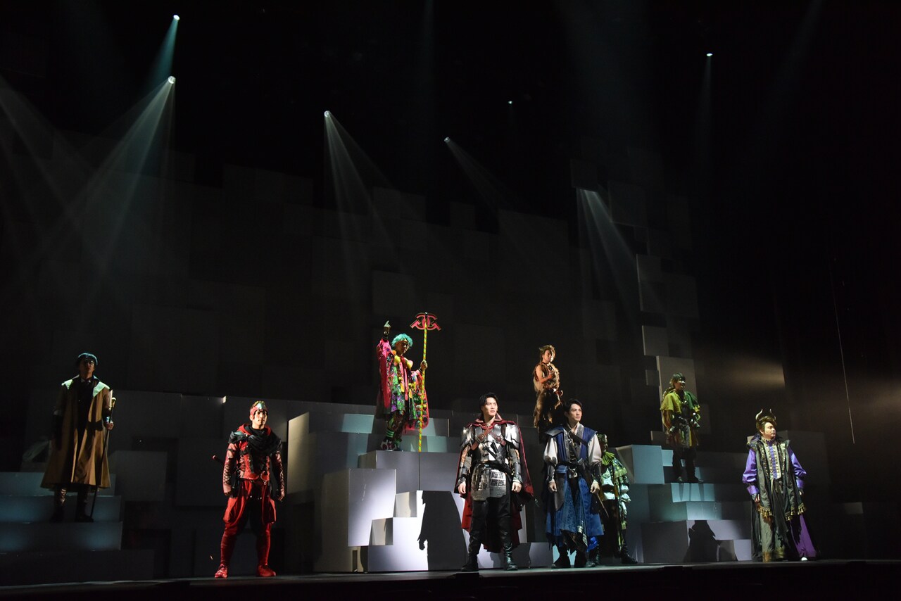 劇団EXILE総出演の舞台が開幕、SWAYはニュースの内容を心配「ほとんどHIROさんに…」