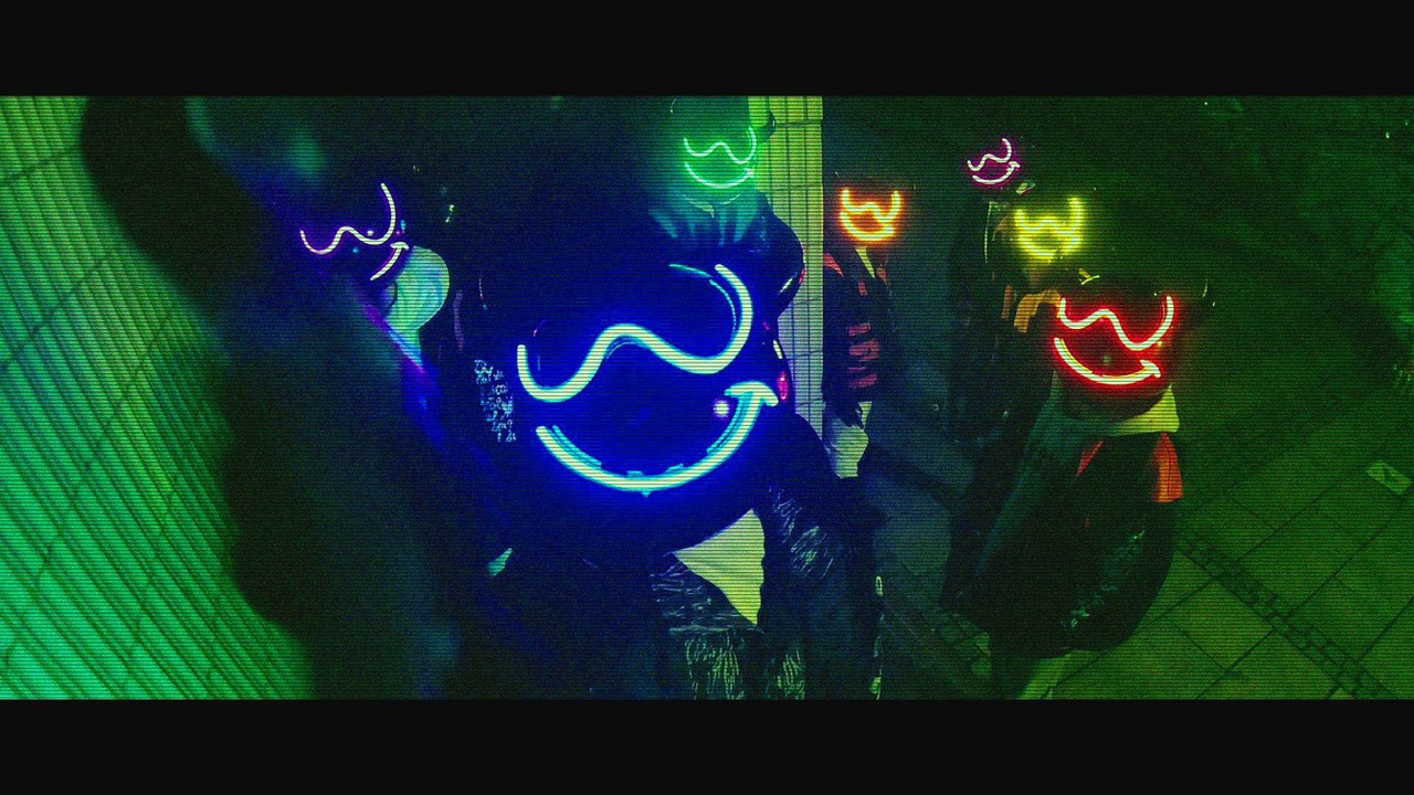 ジャニーズWEST「W trouble」ティザー映像のワンシーン。