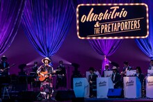 大橋トリオ「ohashiTrio & THE PRETAPORTERS YEAR END PARTY LIVE 2019」より。（撮影：勝永裕介）