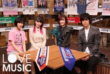 左からしばたありぼぼ（ヤバイTシャツ屋さん）、大森靖子、鈴木愛理、ヒャダイン。(c)フジテレビ