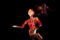 アンドロイドオペラ「Scary Beauty」の様子。