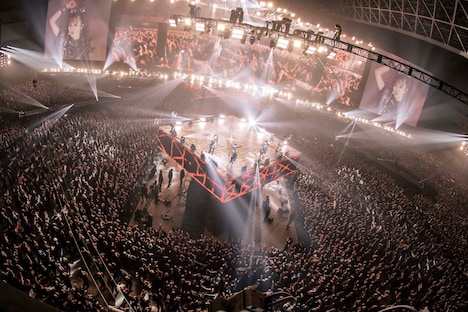 BABYMETAL「METAL GALAXY WORLD TOUR IN JAPAN EXTRA SHOW『LEGEND - METAL GALAXY』」の様子。（Photo by Taku Fujii）