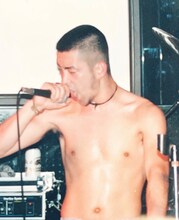 ACROBAT BUNCH時代のLOW IQ 01。（写真提供：LOW IQ 01）