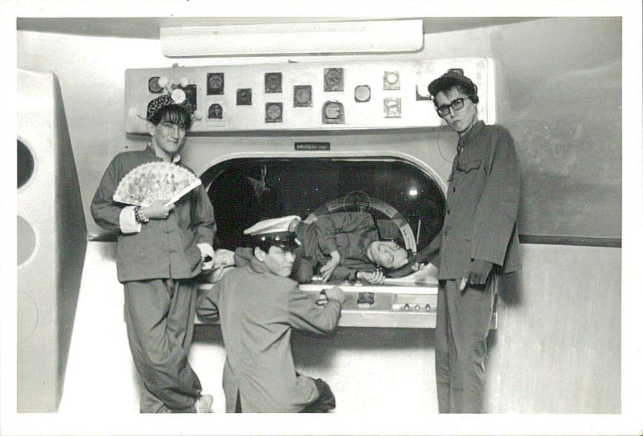 ソノシート「ROSA LUXEMBURG」ジャケット撮影時のローザ・ルクセンブルグ。