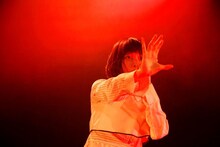 ヤなことそっとミュート定期ワンマンライブ「NINE vol.8」の様子。