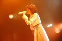 ヤなことそっとミュート定期ワンマンライブ「NINE vol.8」の様子。