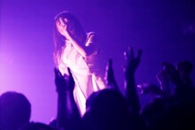 ヤなことそっとミュート定期ワンマンライブ「NINE vol.8」の様子。