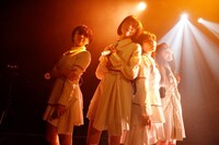 ヤなことそっとミュート定期ワンマンライブ「NINE vol.8」の様子。