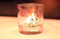 「The Zemeckises Cafe at Gamran Ball」で使用されるキャンドル。