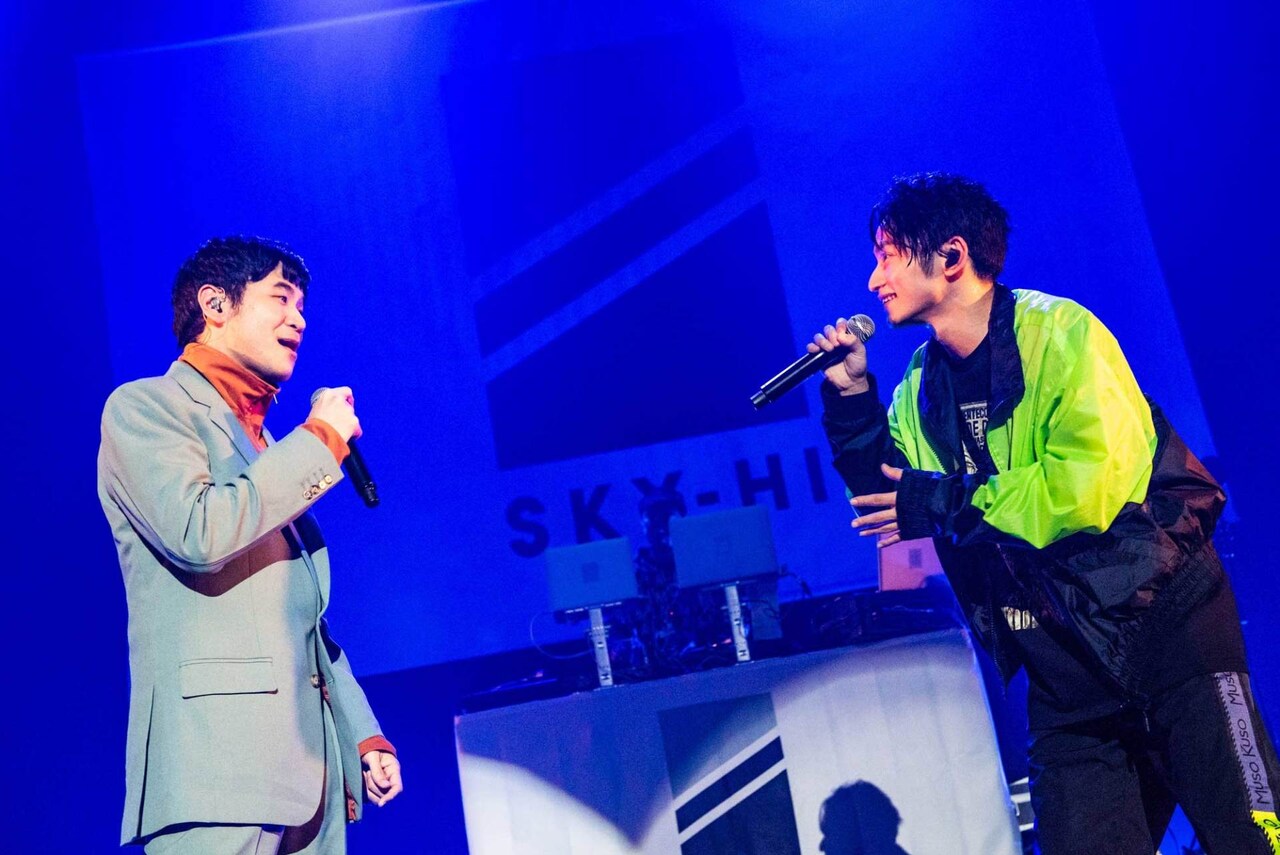 SKY-HI、タイのトップアーティストとコラボした楽曲配信