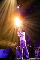 片平里菜「brand new album『一年中』発売記念 リリースパーティ“冬の魔法”」の様子。（Photo by jokei takahashi）