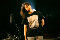 片平里菜「brand new album『一年中』発売記念 リリースパーティ“冬の魔法”」の様子。（Photo by jokei takahashi）