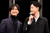 左から千葉雄大、成田凌。
