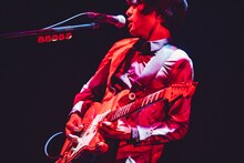 斎藤宏介（Vo, G）（Photo by Viola Kam［V'z Twinkle］）