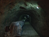 会場となるどうくつ酒蔵。