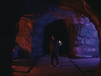 会場となるどうくつ酒蔵。