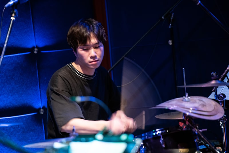 人気画像1位は「Negiccoから2人目の結婚報告！Meguがドラマー山下賢と入籍」より、山下賢（MOP of HEAD、Alaska Jam）。