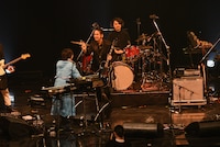 中村佳穂BANDと田島貴男によるセッション。（撮影：工藤ちひろ）