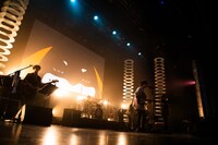 はるまきごはんとウォルピスカーターのコラボの様子。