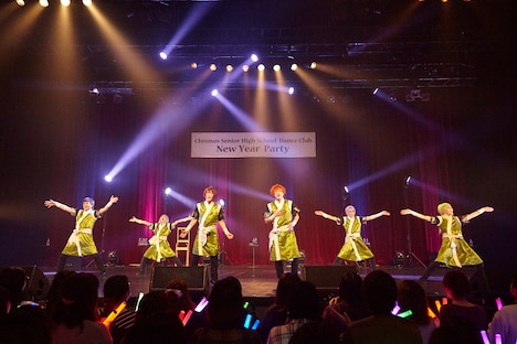 クロノス学園ダンス部(Photo by NAITO)