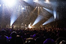 変態紳士クラブ「変態紳士舞踏会 -2222-」の様子。（Photo by Kenji.87）