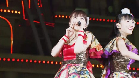 ももいろクローバーZ「Nightmare Before Catharsis」ライブ映像のワンシーン。