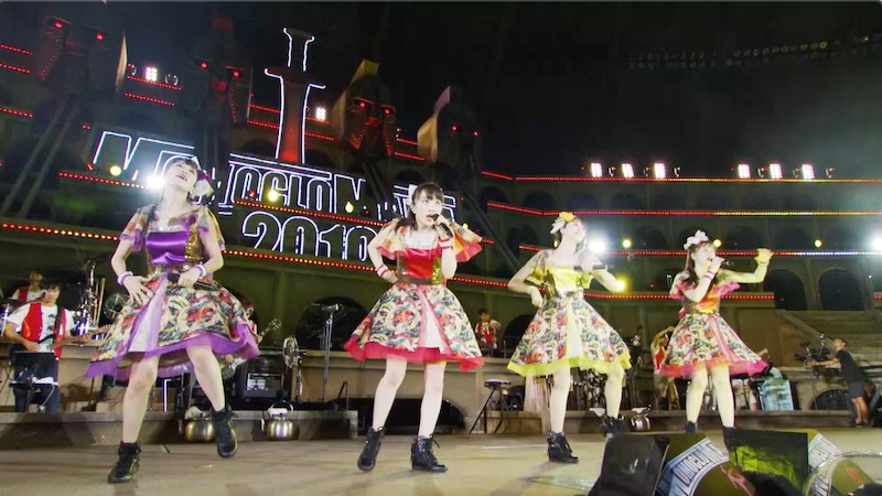 ももいろクローバーZ「Nightmare Before Catharsis」ライブ映像のワンシーン。