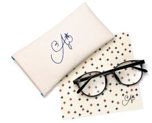 蒼井翔太×Zoffコラボメガネのデザイン。