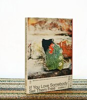「1989 If You Love Somebody Set Them Free ベルリンの壁が崩壊してジプシーの歌が聴こえてきた」表紙（写真提供：石田昌隆）