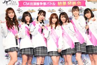 「ラストアイドル×ドラゴンエッグCM出演権争奪バトル」を勝ち抜いたラストアイドルメンバー。左から池松愛理、高橋みのり、篠原望、西村歩乃果、下間花梨、阿部菜々実、小澤愛実。