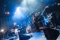 左から理姫、バンビ。（撮影：真島洸）