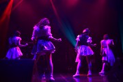 東京女子流「GIGS at AKASAKA～TOKYO GIRLS' BAND STYLE～」の様子。