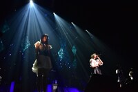 東京女子流「GIGS at AKASAKA～TOKYO GIRLS' BAND STYLE～」の様子。